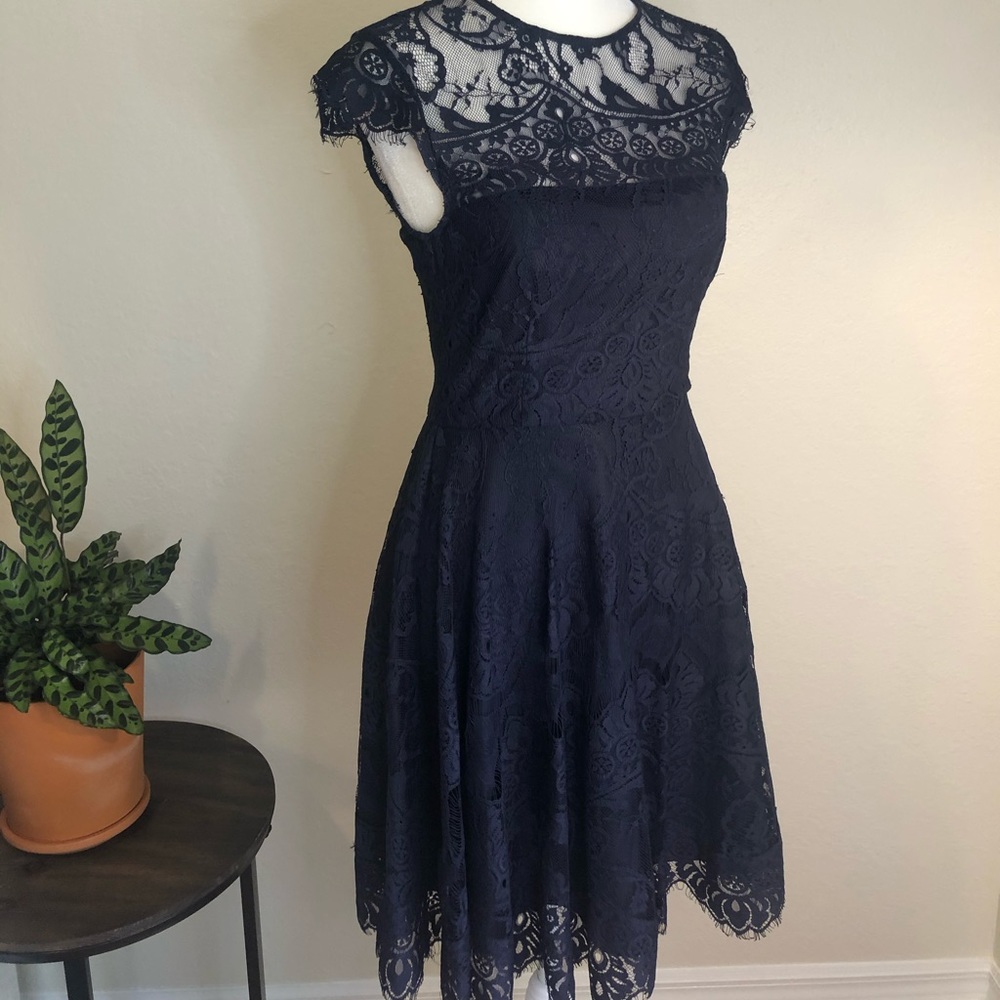 BB Dakota navy lace dress